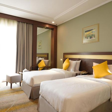 מלון מנאמה Golden Tulip Bahrain מראה חיצוני תמונה