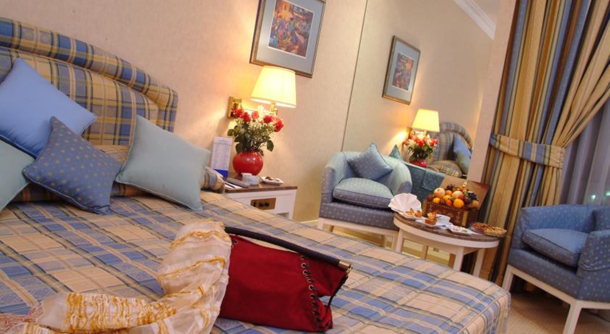 מלון מנאמה Golden Tulip Bahrain מראה חיצוני תמונה