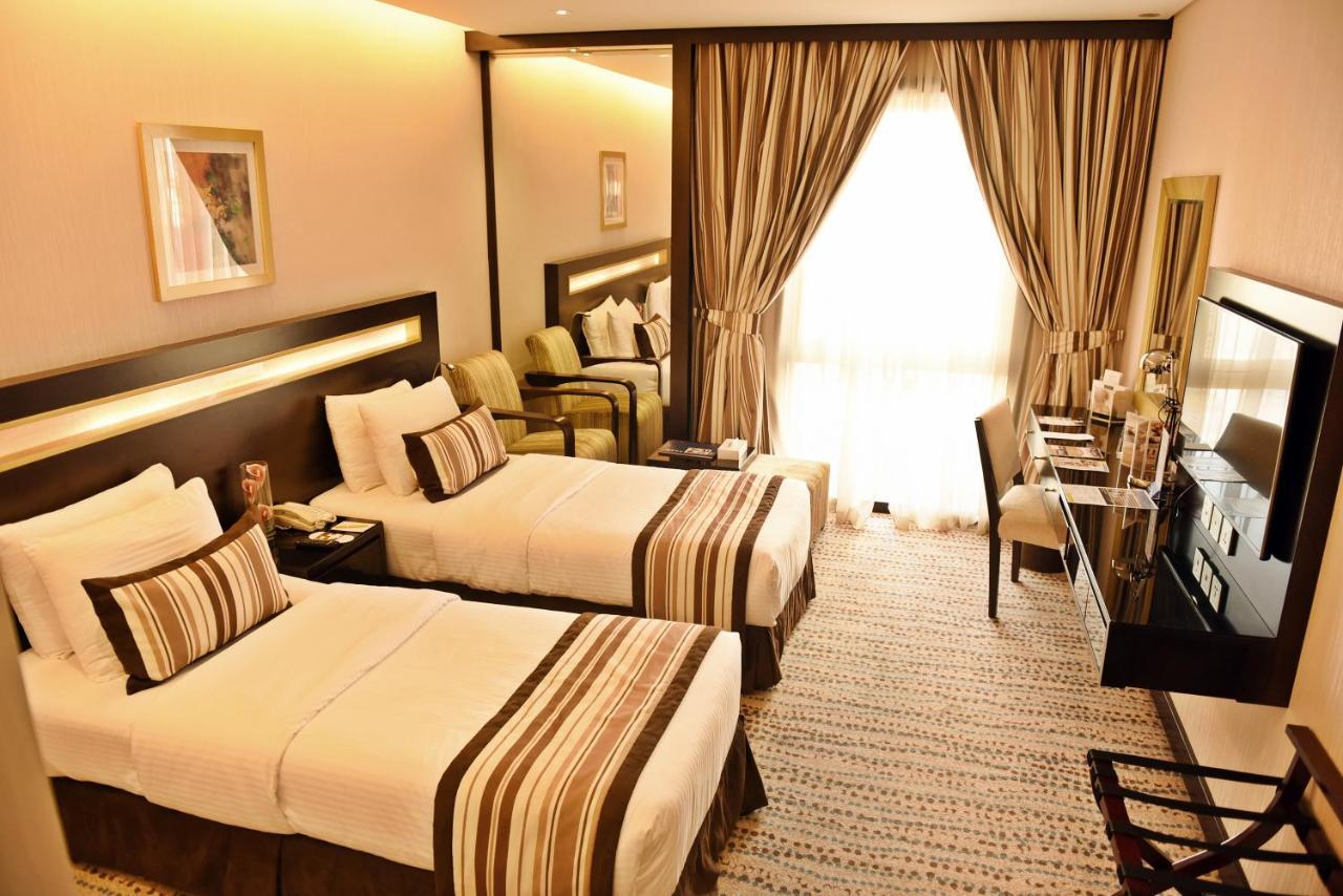 מלון מנאמה Golden Tulip Bahrain מראה חיצוני תמונה