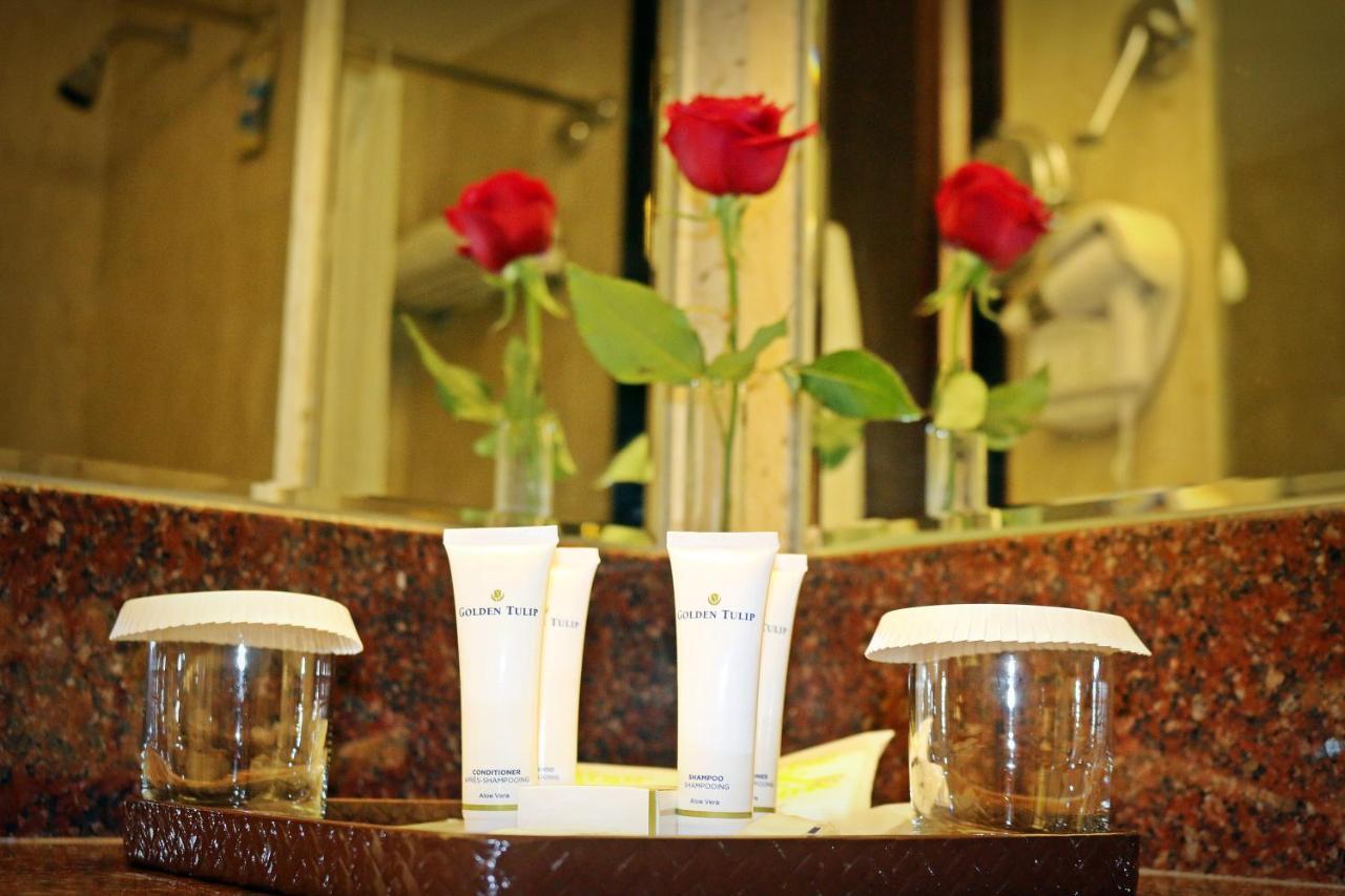 מלון מנאמה Golden Tulip Bahrain מראה חיצוני תמונה